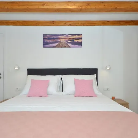 Sime Apartment