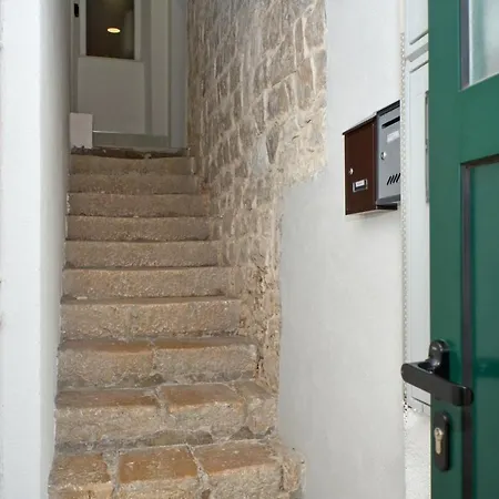 Apartment Sime